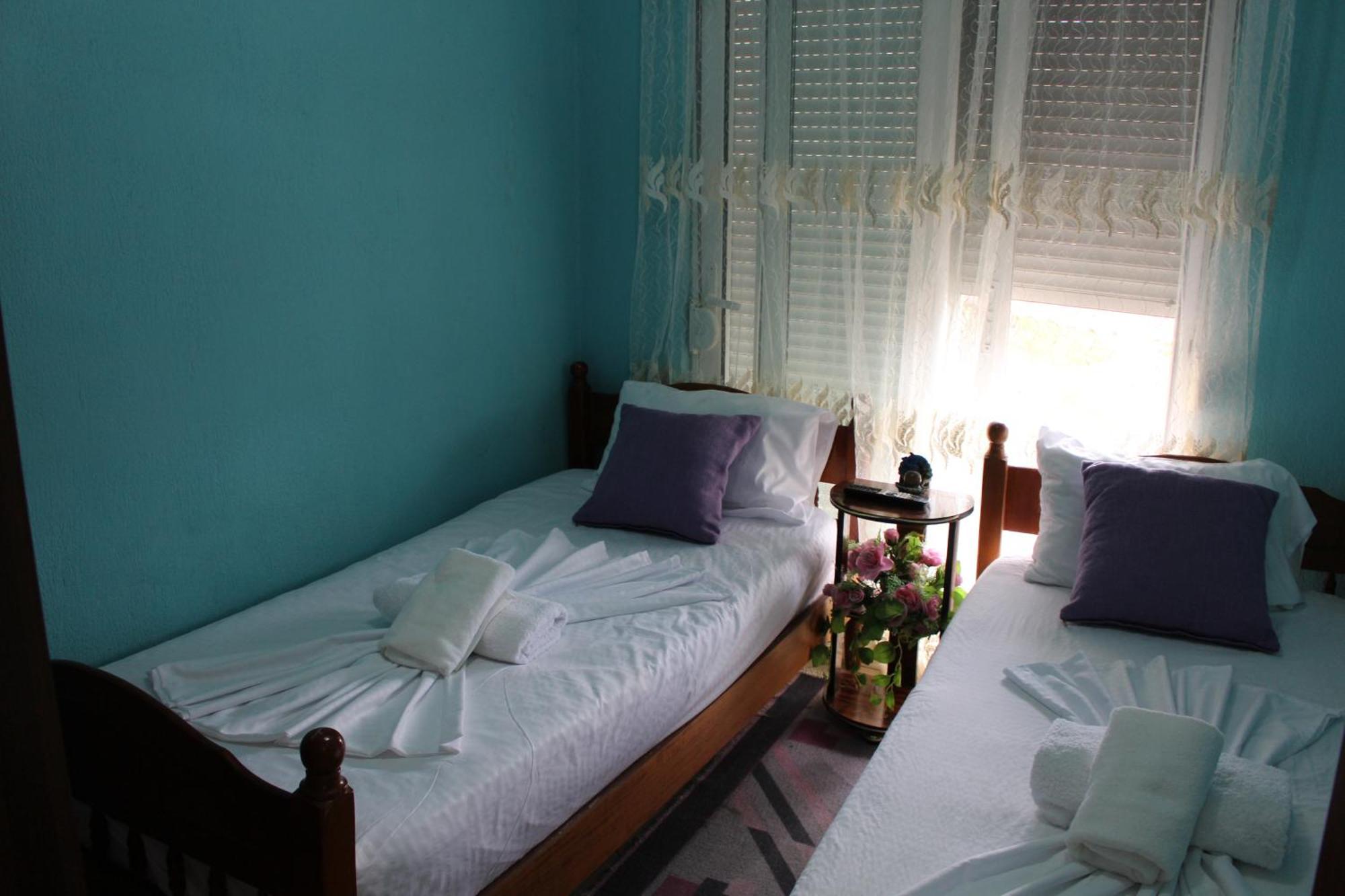 Vila Karagjozi Gjirokastër Екстериор снимка