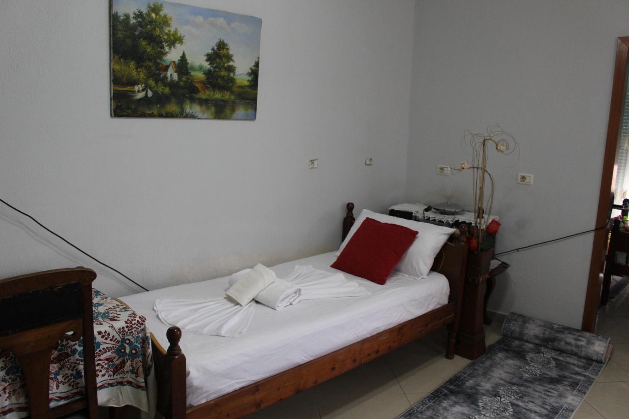 Vila Karagjozi Gjirokastër Екстериор снимка